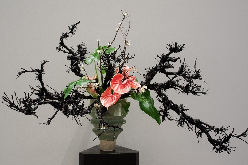 1615344772_4-p-ikebana-v-yaponii-obraz-4.jpg