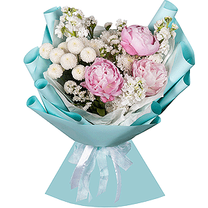 Peony pink - 3, White Matthiola - 3, Baltica White Spray Chrysanthemum - 3, Newton White Spray Chrysanthemum - 2, White statice, Wrapping Paper