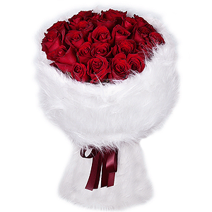 Roses in Fur with delivery Tula