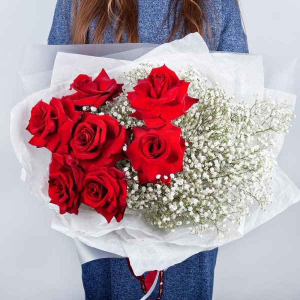 Rose Red 50 cm Ecuador - 11, Gypsophila - 8, Wrapping Paper, Ribbon