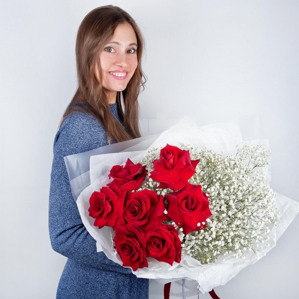 Rose Red 50 cm Ecuador - 11, Gypsophila - 8, Wrapping Paper, Ribbon