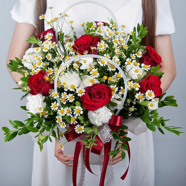 Red rose 50 cm - 8, White spray carnation - 5, Chamomile - 3, Flower bag, Pistachio, Ribbon, Oasis