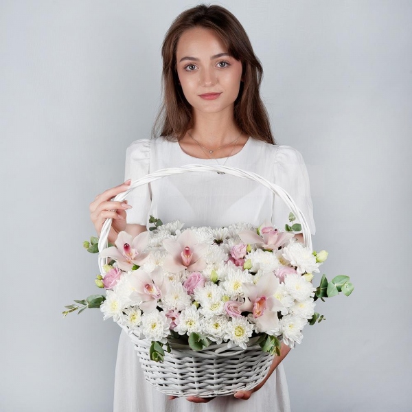 Baltica White Spray Chrysanthemum - 6, Pink Cymbidium Orchid Bud - 7, Pink Lisianthus (Eustoma) - 2, Medium Basket, Eucalyptus, Flask for orchids, Oasis