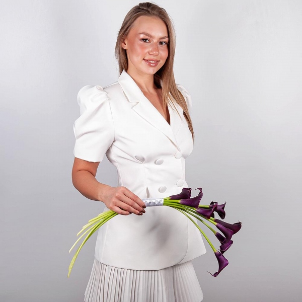 Burgundy Calla Lily - 13, Ribbon