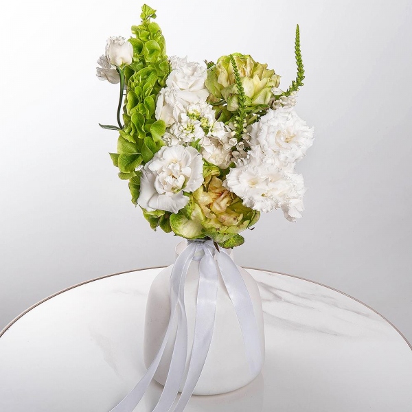 Rose Veggie 50 cm - 3, lisianthus - 3, White Matthiola - 2, Carnation white, cream - 7, Veronica spray, Moluccella, Ribbon