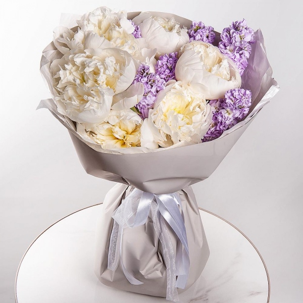 Peony white - 7, Matthiola Lilac - 15, Wrapping Paper