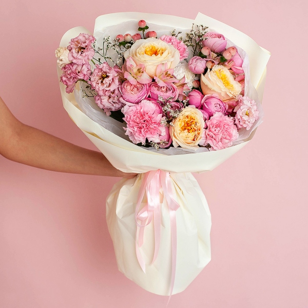 Peony sprayrose - 4, Rose Yellow 50 cm Ecuador (Mohana, Latina, Brighton) - 5, Pink Lisianthus (Eustoma) - 3, Pink carnation - 11, Baltica White Spray Chrysanthemum - 1, Limonium (1 pc.), Hypericum, Wrapping Paper