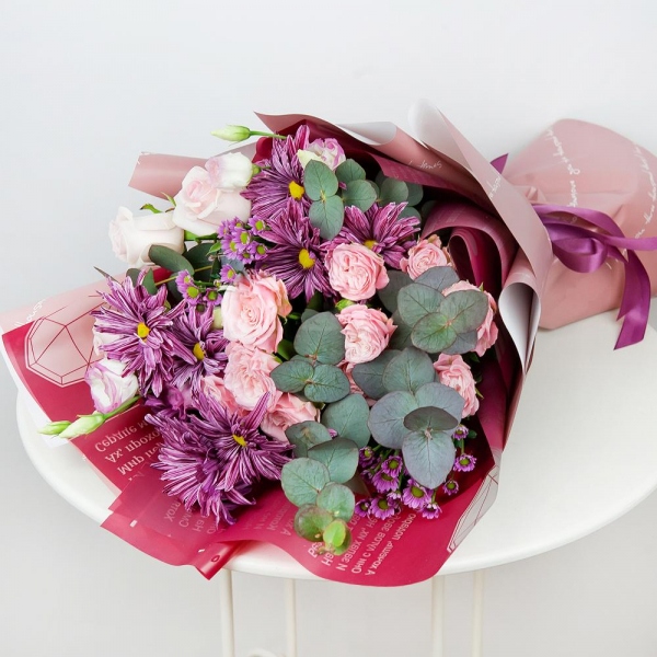 Bacardi Pink Spray Chrysanthemum - 3, Pink rose 50 cm - 5, Bright pink spray rose mix, 50 cm - 3, Daisy poms Santini pink, purple - 3, Pink Lisianthus (Eustoma) - 2, Eucalyptus Cinerea, Wrapping Paper