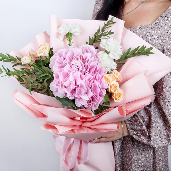 Pink Hydrangea - 1, Carnation white, cream - 5, Spray rose: white, cream, light pink 50 cm - 3, Eucalyptus parvifolia (1 pc.), Wrapping Paper