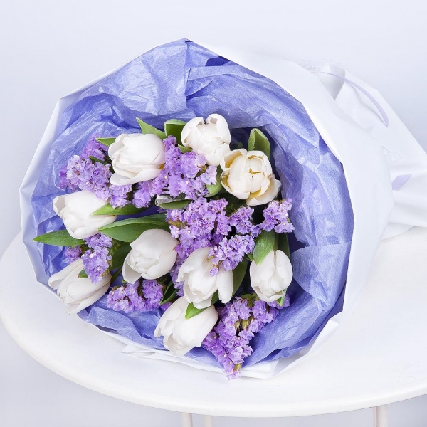 Tulip white - 17, Blue Statice, Wrapping Paper