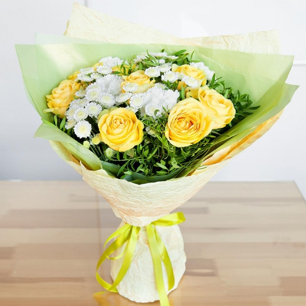 Yellow rose 50 cm - 11, Carnation white, cream - 9, Athos poms Stallion - 6, Pistachio, Wrapping Paper, Ribbon