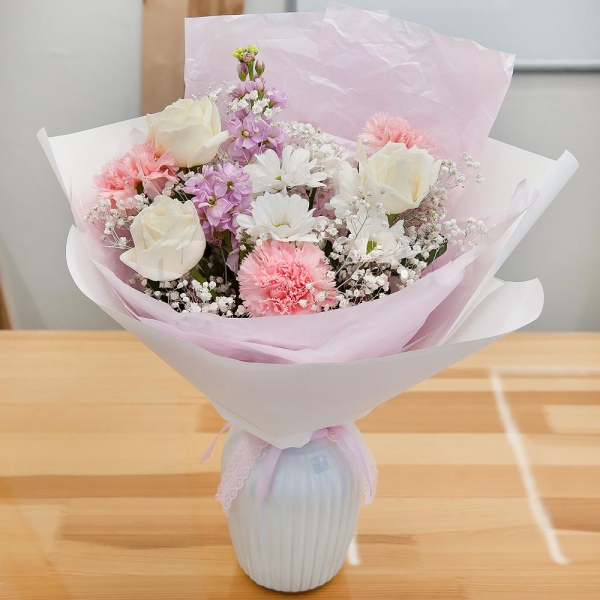 Bacardi White Spray Chrysanthemum - 2, Gypsophila - 1, White rose 50 cm - 3, Pink carnation - 5, Matthiola Lilac - 2, Wrapping Paper