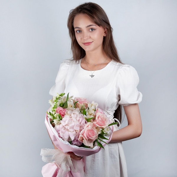 Pink Hydrangea - 1, Alstromeria white, soft pink - 4, White Matthiola - 2, Pink rose 50 cm - 5, Pink carnation - 2, Pistachio, Wrapping Paper