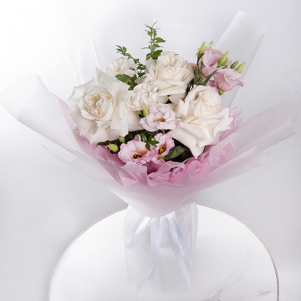 Carnation white, cream - 4, Pink Lisianthus (Eustoma) - 1, White rose 50 cm Ecuador - 3, Pistachio, Wrapping Paper