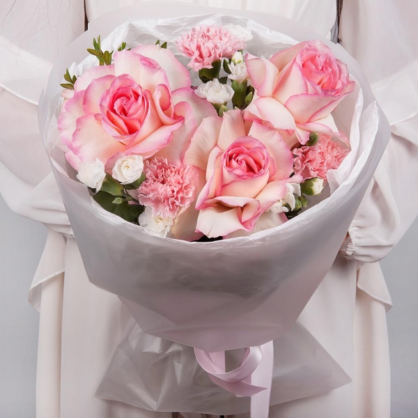 Rose Esperance - 4, Pink carnation - 4, White spray carnation - 5, Wrapping Paper