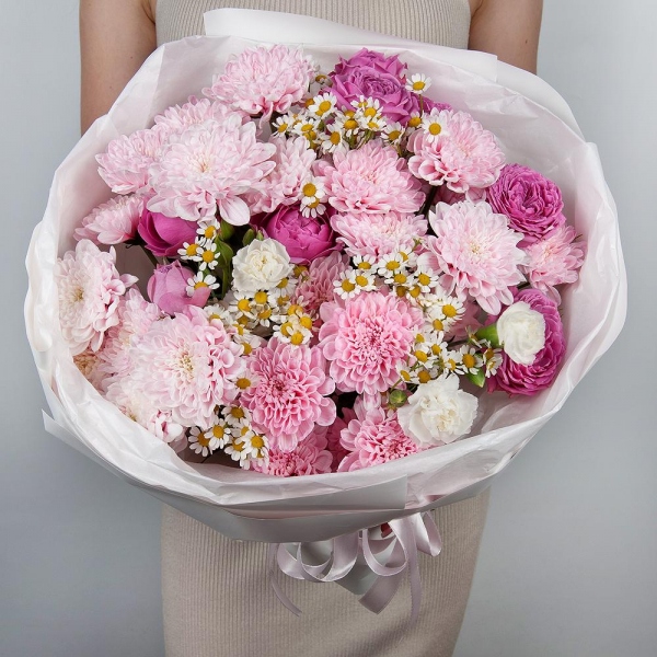 Baltica Pink Spray Chrysanthemum - 4, Peony sprayrose - 3, White spray carnation - 9, Chamomile - 5, Wrapping Paper