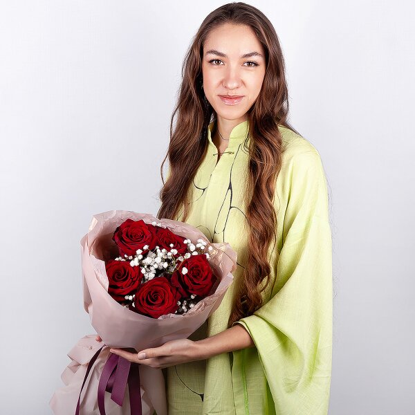 Red rose 50 cm - 7, Gypsophila - 1, Wrapping Paper